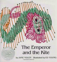 The Emperor and the Kite (Paperstar Book)